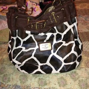 Huge dooney and bourke inspired giraffe print bag