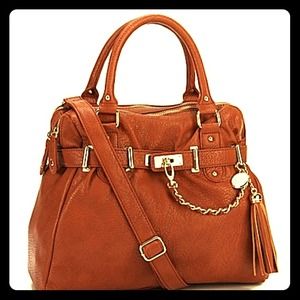 Does anyone know where I could find this bag?