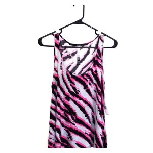 Fancy Kensie tank top zebra style