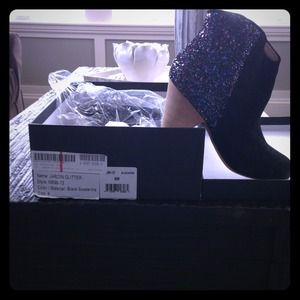 Matt Bernson glitter boot brand new!