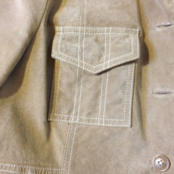 Brown blazer - Picture 2 of 3