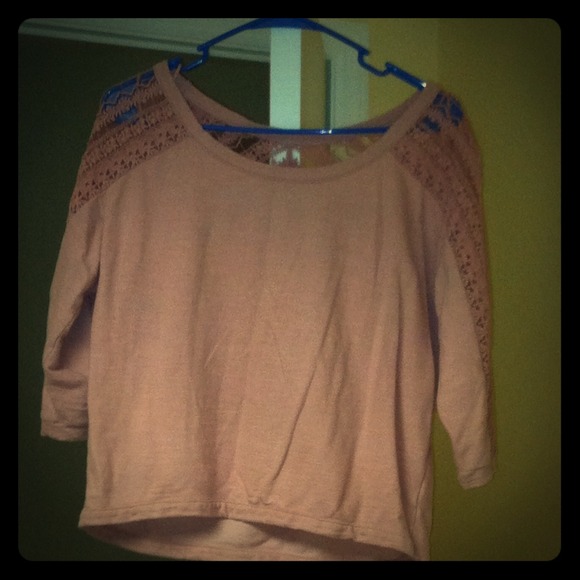 Pink top from American Eagle - Picture 1 of 1