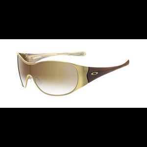 Oakley Breathless sunglasses