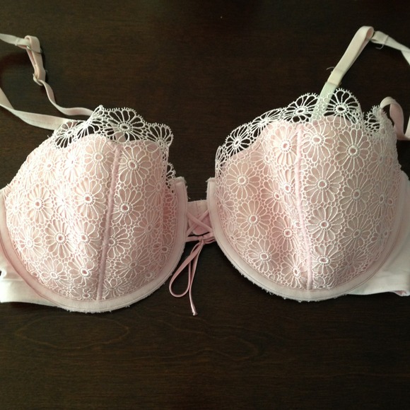 38d pink bra