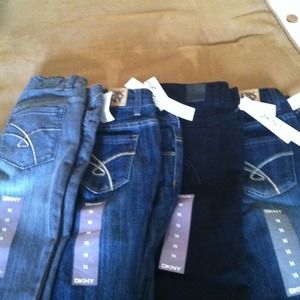 DKNY JEANS