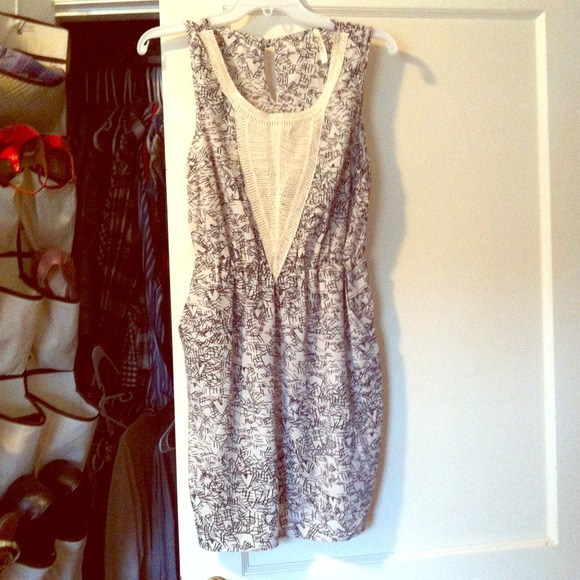 Dress, size large (runs small). From Francesca's - Picture 1 of 3