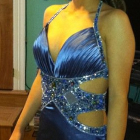Blue prom dress