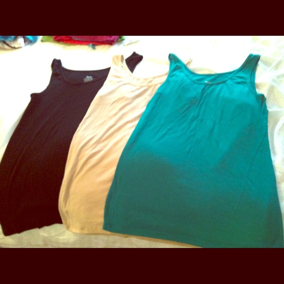 3 XL Target Tank Tops