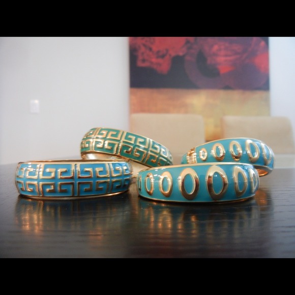 Nice bangles - Picture 2 of 3