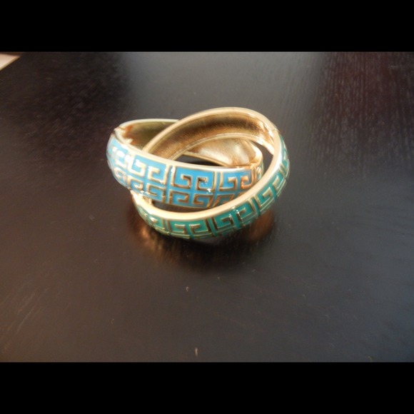 Nice bangles - Picture 3 of 3