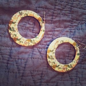 Adorable floral print hoops