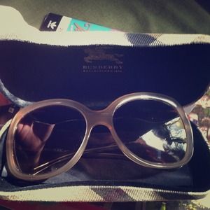 Brown authentic Burberry sunglasses