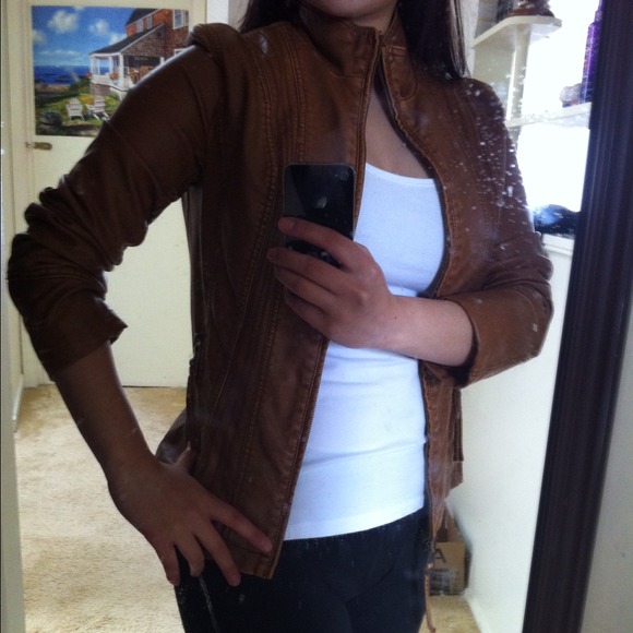 Jackets & Blazers - Imitation leather jacket camel color XS
