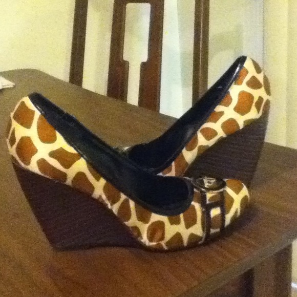 Leopard print wedge shoes