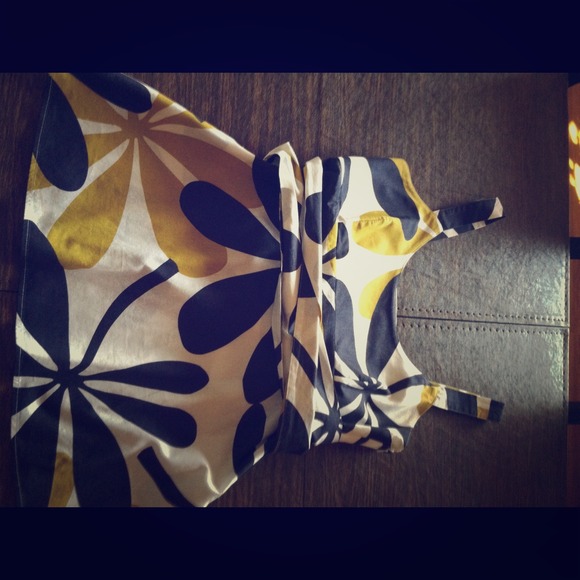 Anthropologie Summer top