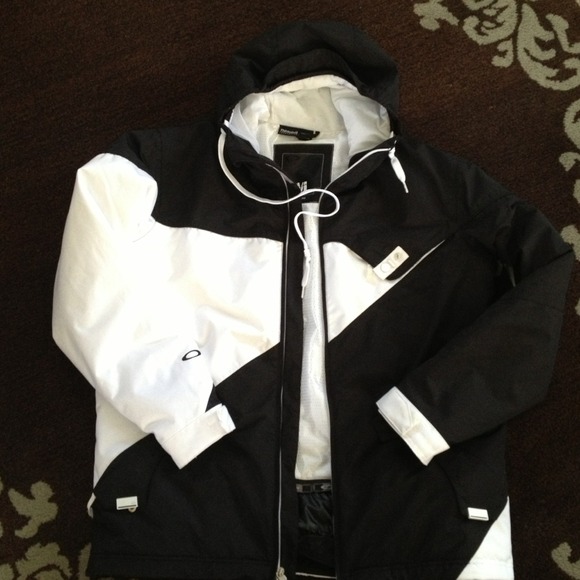 Oakley men's  snow board jacket