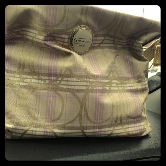 Cross body authentic coach