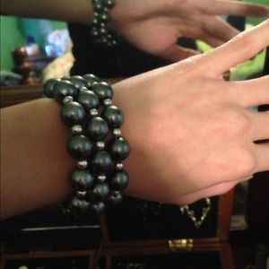 1 piece wrap around bracelet