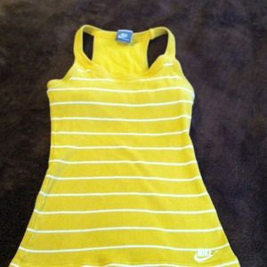 🚫SOLD in bundle 🚫Nike workout top