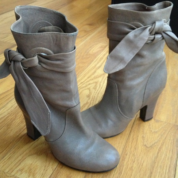 BIALA boot