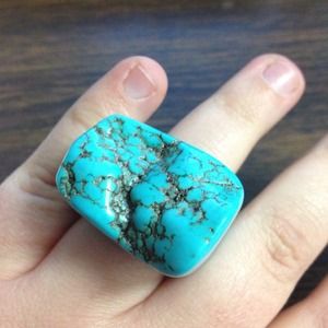 Large torquise natural ring!