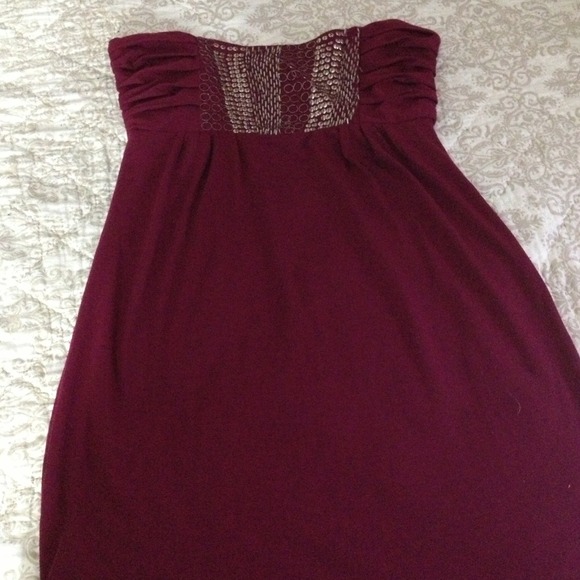 Red strapless dress