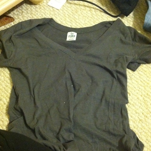 VS v neck - Picture 1 of 2