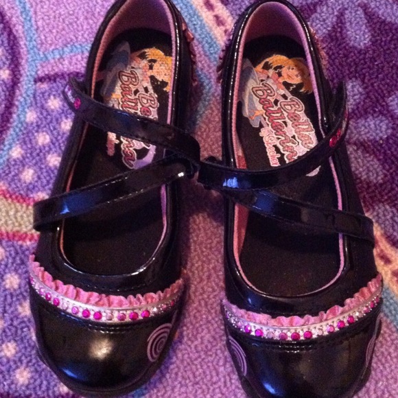 Girls shoe❌SOLD❌