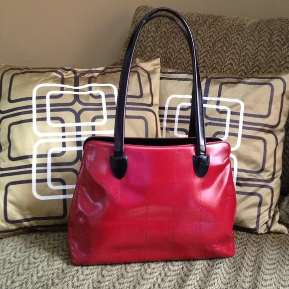 Black and Red high end purse. Reduced!!!