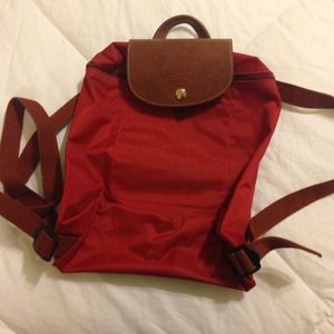 Long champ backpack 100% authentic