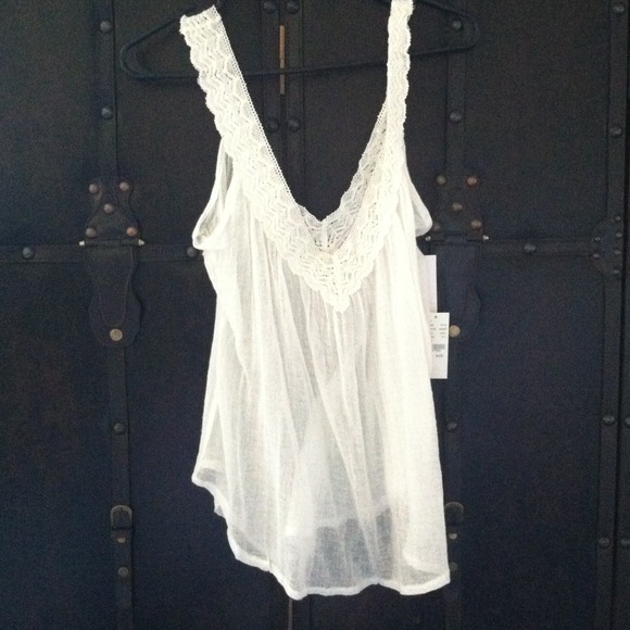 Traded! White sheer rip curl tank top pacsun mediu