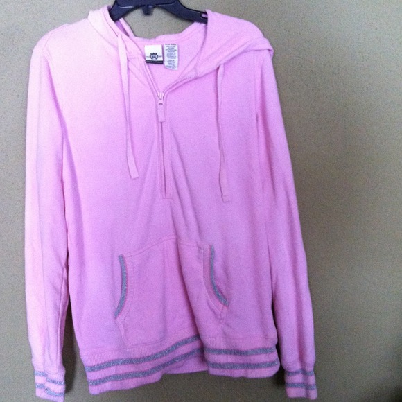 Pink 1/2 zip hoodie