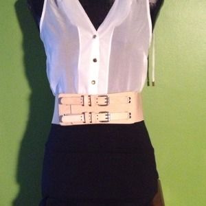 SOLD!! NEW Beige Buckle Waist Belt!