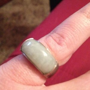 Light jade ring