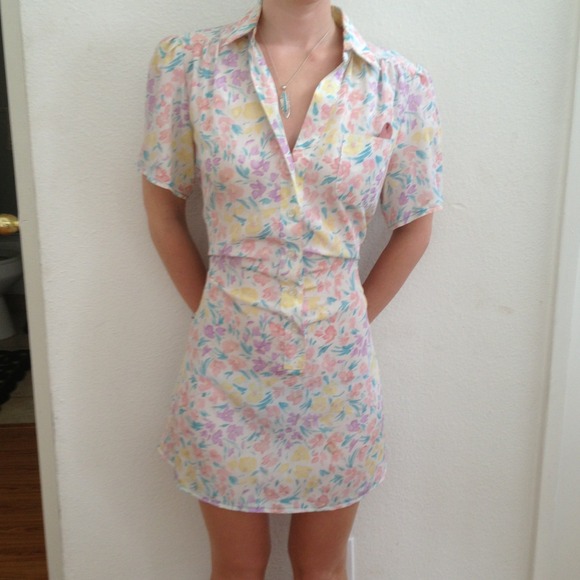 ❌SOLD TO JANELLE❌Floral Vintage dress + fur