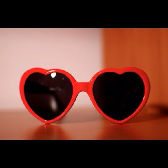 Lolita Heart-shaped sunglasses