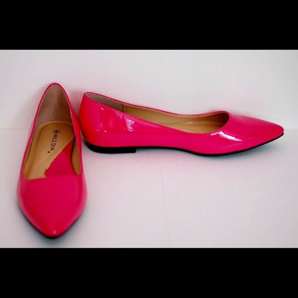 Wild Diva Hot Pink Flats