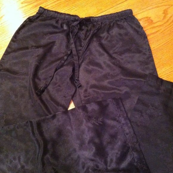 Pajama pants. Black