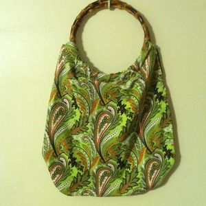 Green paisley purse