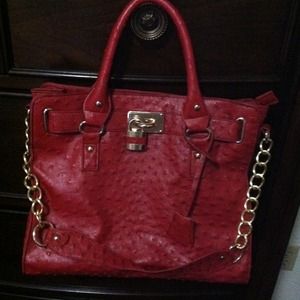 🆕 & REDUCED⬅ Color of the season BURGANDY!!!