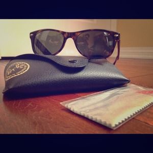 Rayban New Wayfarer Tortoise Color