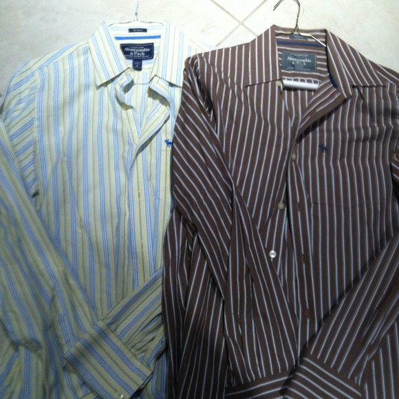 2 long sleeve muscle fit