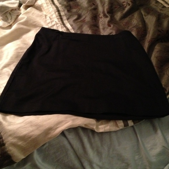 Express black cotton skirt