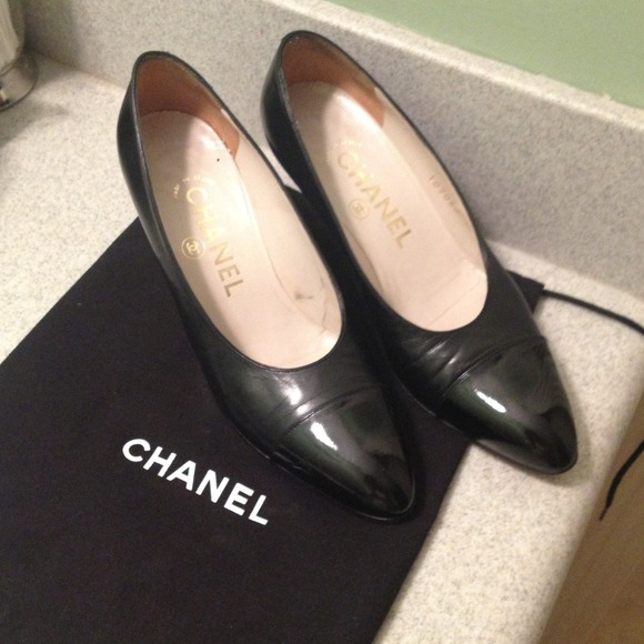 Authentic, vintage Chanel heels