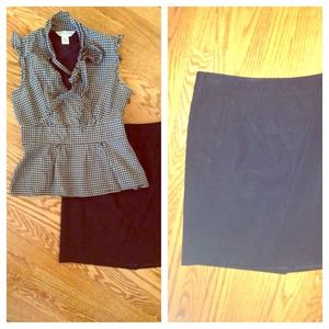 Banana Republic black pencil skirt