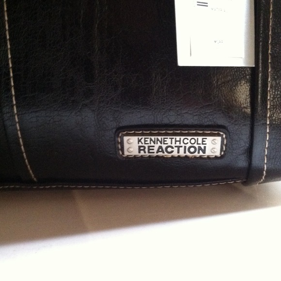 SOLD....!!!!!🚫🚫🚫🚫🚫🚫✋✋✋ - Picture 3 of 4