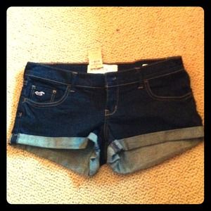 Brand new Hollister shorts!