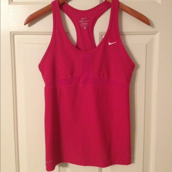 Nike Dri-Fit athletic top Size: M