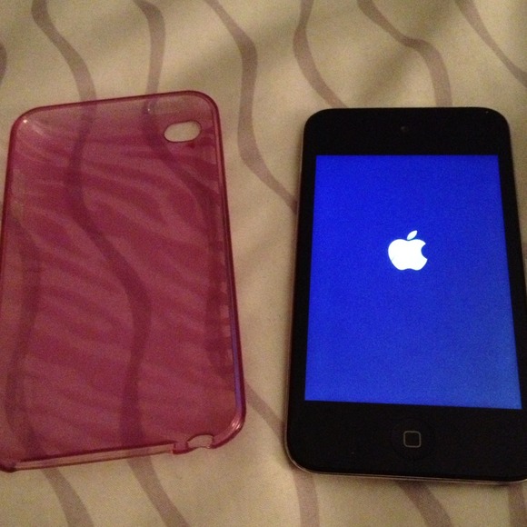 SOLD!!!!!32GB iPod 4th generation!