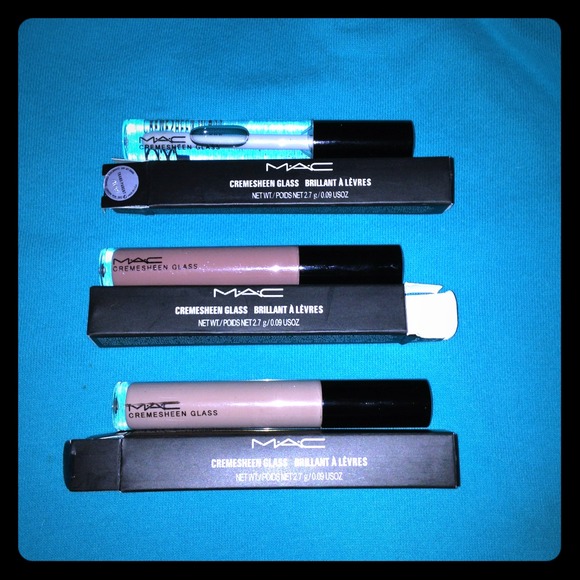 🔴SOLD🔴 MAC cremesheen lip gloss